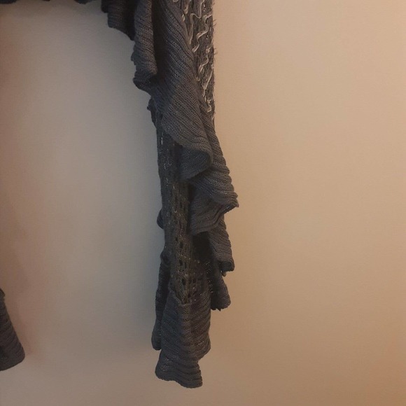 Pepa Pombo Unitalla Knit Tiered Scalloped Fall Sweater/ Wrap - Picture 10 of 16